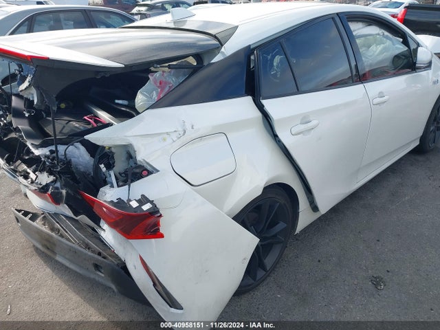 Toyota Prius Prime Advanced 2017 JTDKARFP7H3041086 Image 19