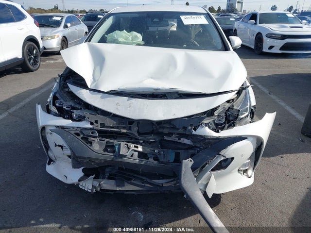 Toyota Prius Prime Advanced 2017 JTDKARFP7H3041086 Image 6