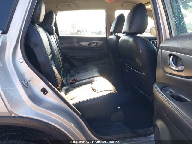 Nissan ROGUE S 2016 KNMAT2MV5GP619417 Image 8