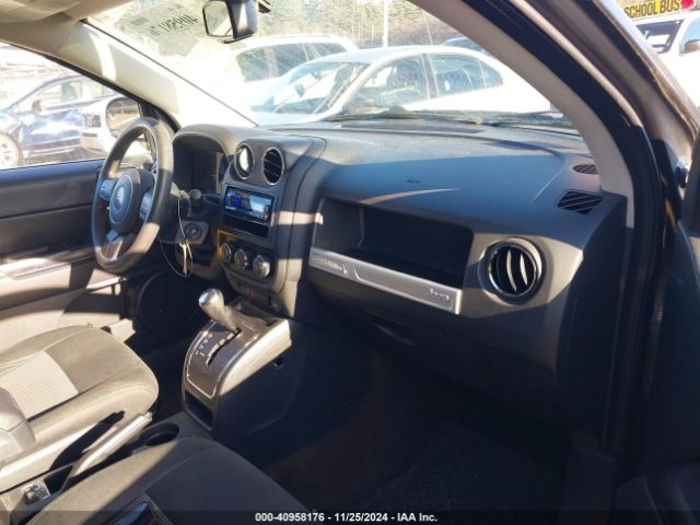 1C4NJDBB9ED582530 Jeep Compass Sport