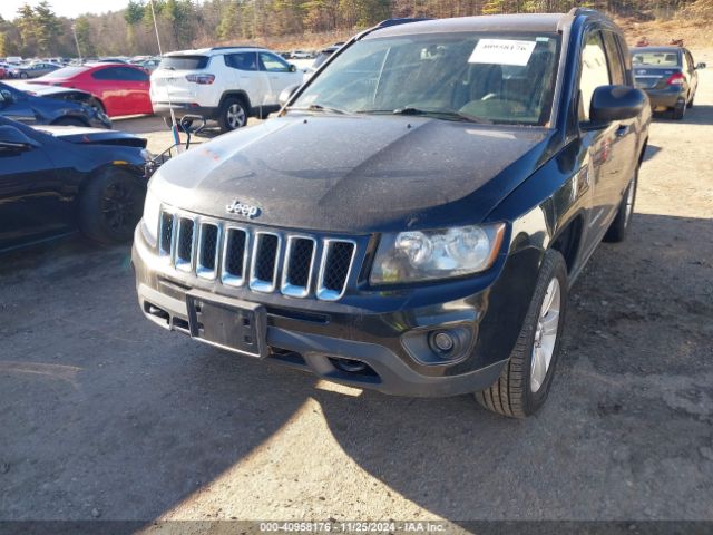 1C4NJDBB9ED582530 Jeep Compass Sport