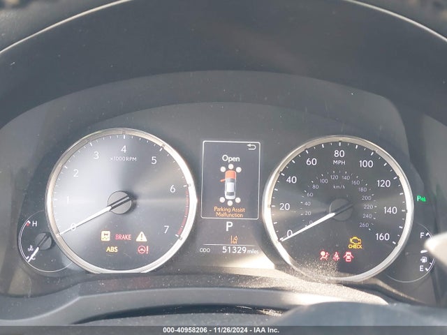 Lexus IS 200T 2017 JTHBA1D22H5040262 Image 7
