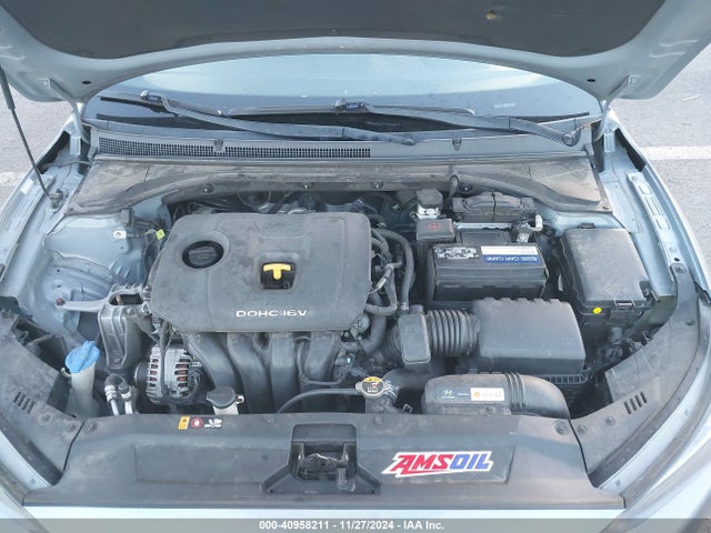Hyundai Veloster 2.0 2019 KMHTG6AF2KU003200 Image 10