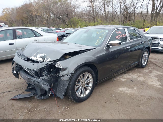 Chrysler 300C 2016 2C3CCAEG3GH189950 Image 2