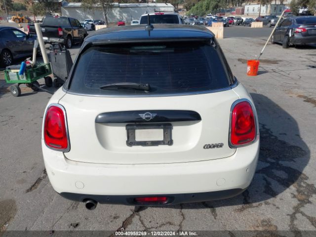 WMWXU1C52K2H73902 Mini Hardtop Cooper