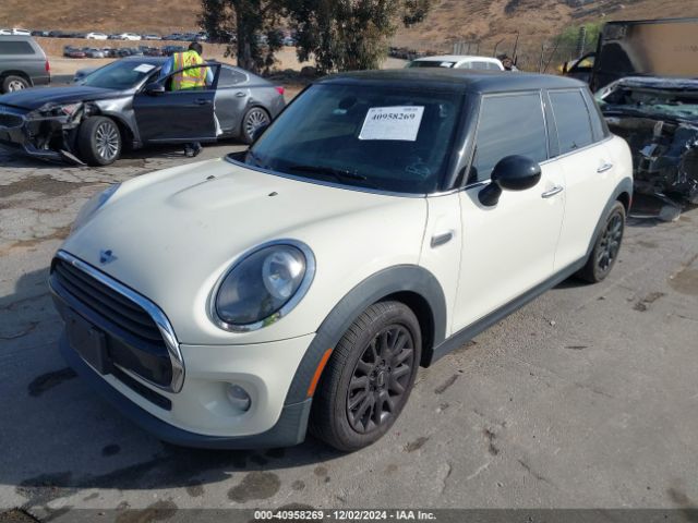 WMWXU1C52K2H73902 Mini Hardtop Cooper