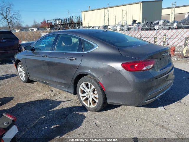 Chrysler 200 Limited 2015 1C3CCCAB5FN505134 Image 3