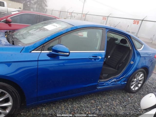 3FA6P0H72HR370438 Ford FUSION SE