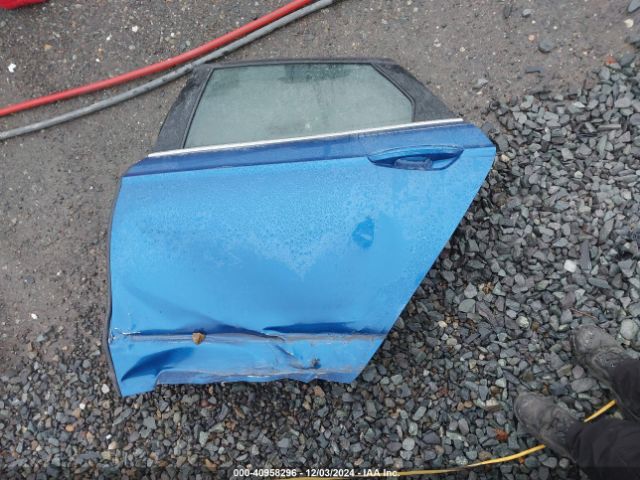 3FA6P0H72HR370438 Ford FUSION SE