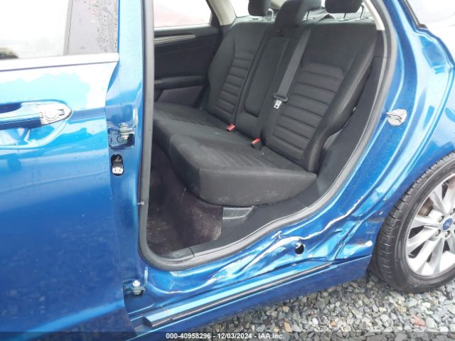 3FA6P0H72HR370438 Ford FUSION SE