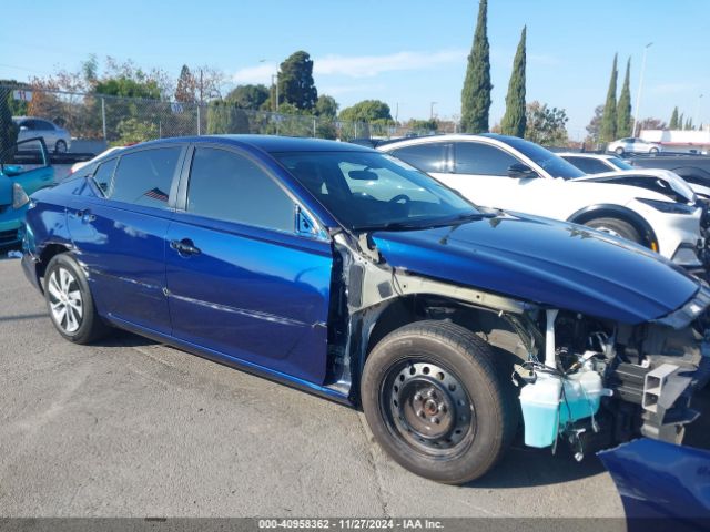 1N4BL4BV2NN396738 Nissan Altima S Fwd