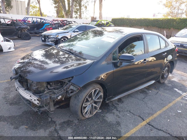 Toyota COROLLA SE 2021 5YFS4MCE7MP090058 Image 2