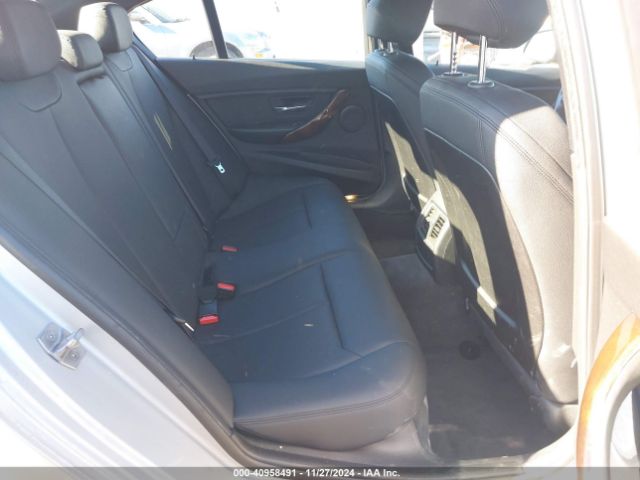 WBA8E1G58GNT36209 BMW 320i