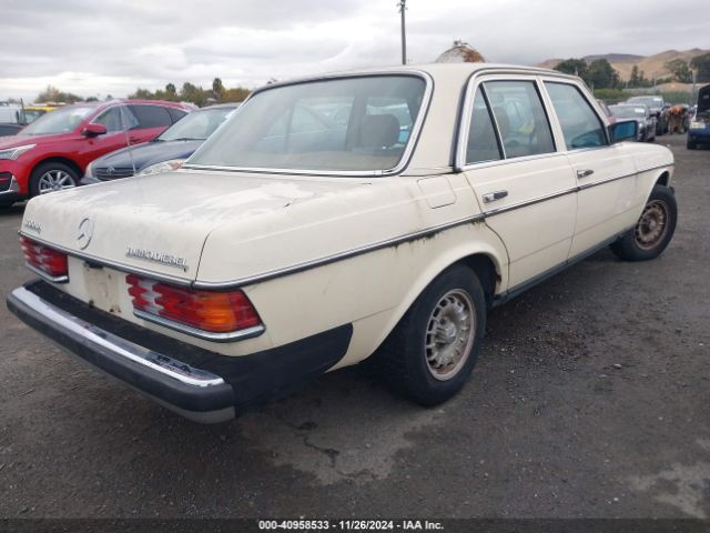 1983 MERCEDES-BENZ 300 WDBAB33A5DB019186 Photo 3