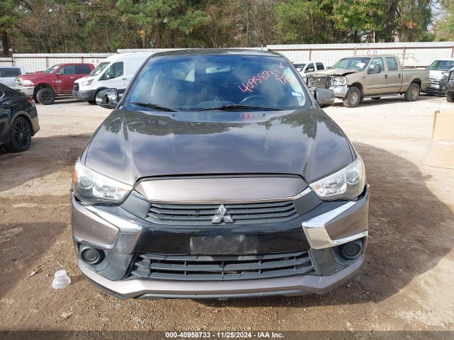 JA4AP3AU4HZ056964 Mitsubishi Outlander Sport 2.0 Es