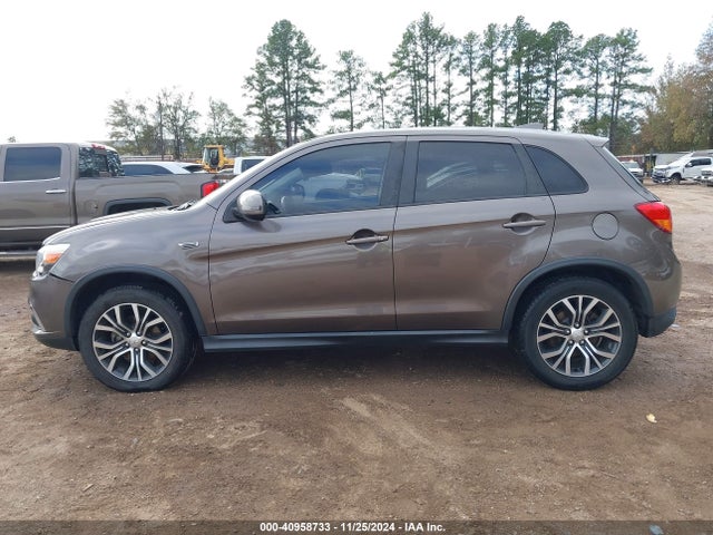 JA4AP3AU4HZ056964 Mitsubishi Outlander Sport 2.0 Es