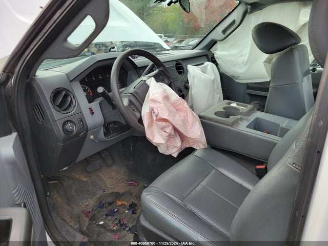 Ford F250 Super Duty 2016 1FTBF2A60GEA78135 Image 8