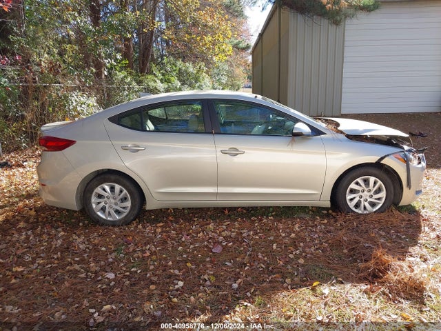 Hyundai ELANTRA SE 2017 5NPD74LF2HH099844 Image 13
