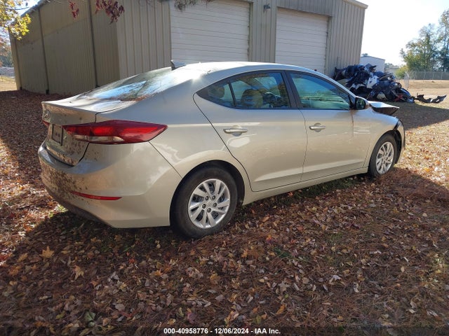 Hyundai ELANTRA SE 2017 5NPD74LF2HH099844 Image 4