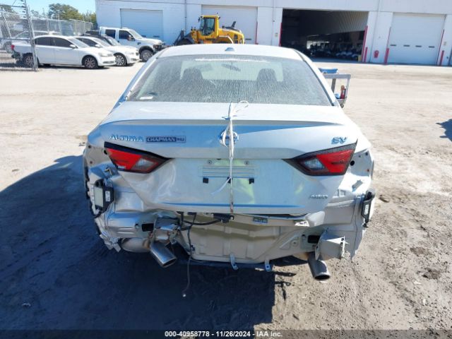 1N4BL4DW0NN374890 Nissan Altima Sv Intelligent Awd