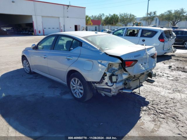 1N4BL4DW0NN374890 Nissan Altima Sv Intelligent Awd