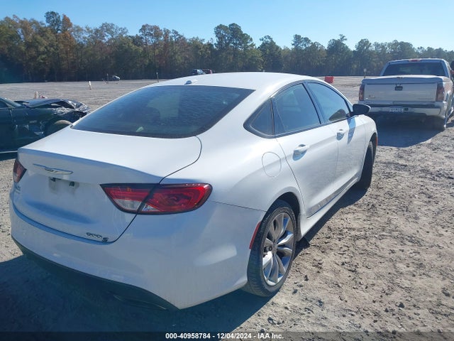Chrysler 200 S 2015 1C3CCCBB9FN635822 Image 4