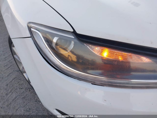 1C3CCCBB9FN635822 Chrysler 200 S