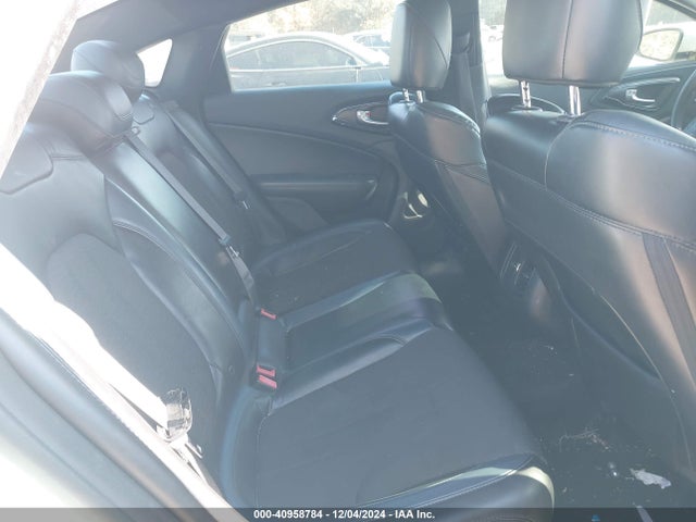 1C3CCCBB9FN635822 Chrysler 200 S
