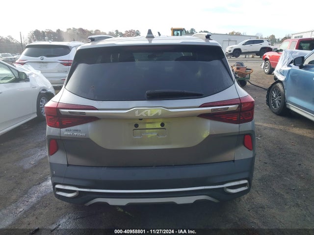 KIA SELTOS S 2022 KNDEU2AA3N7248545 Image 16
