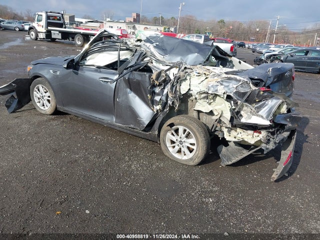 KIA Optima Lx 2018 KNAGT4L39J5213131 Image 3