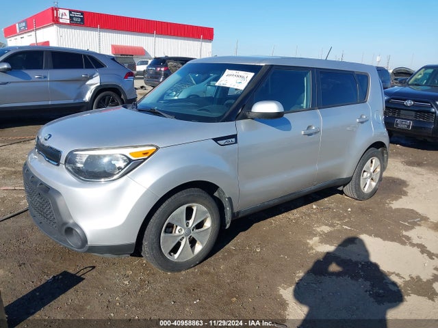 KIA Soul 2015 KNDJN2A24F7761227 Image 2