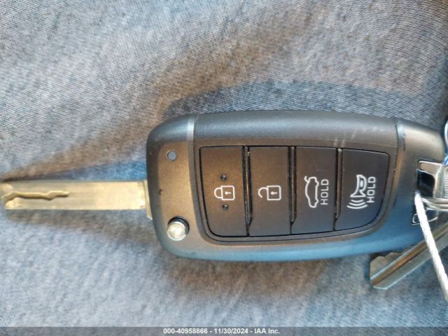 3KPC24A68NE166153 Hyundai Accent Sel