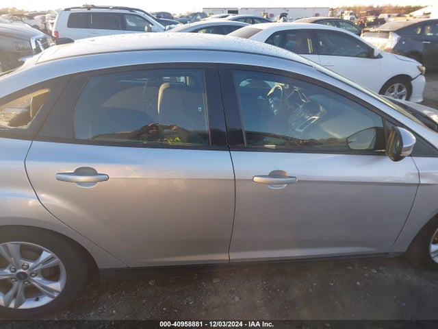 Ford FOCUS SE 2014 1FADP3F24EL350718 Image 13
