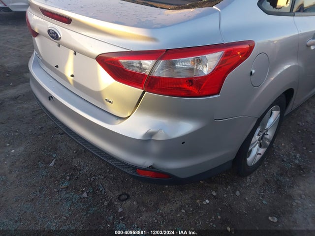 Ford FOCUS SE 2014 1FADP3F24EL350718 Image 17