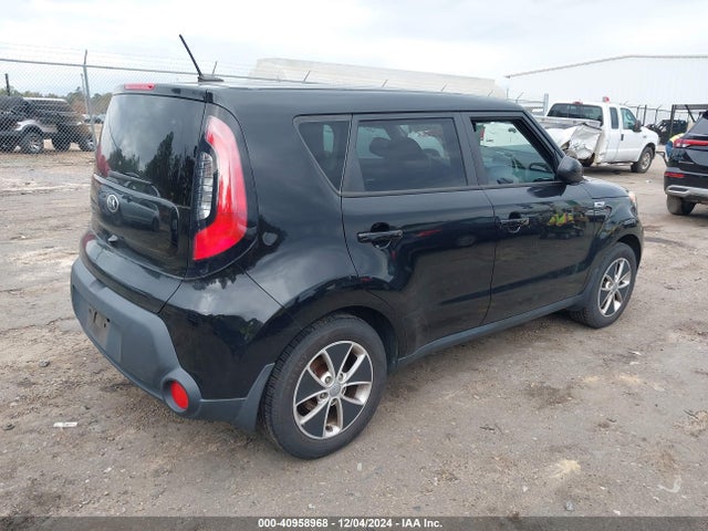 KIA Soul 2016 KNDJN2A23G7317631 Image 4