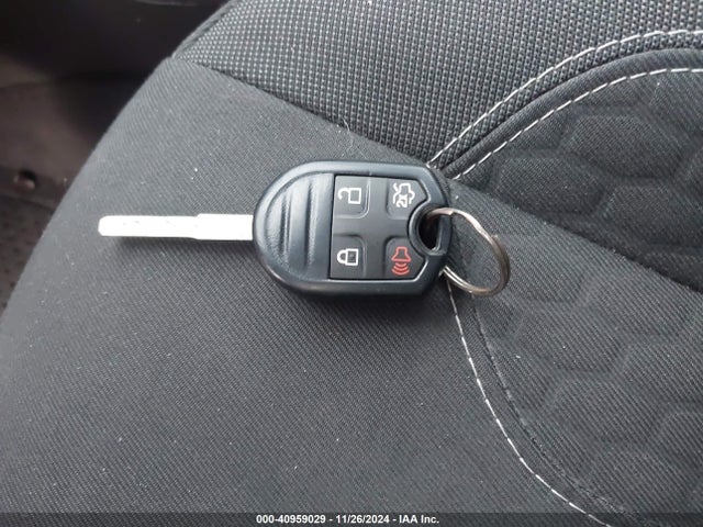 Ford FIESTA SE 2019 3FADP4EJ1KM131966 Image 11