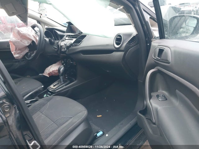Ford FIESTA SE 2019 3FADP4EJ1KM131966 Image 5