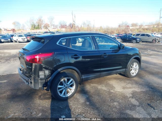 JN1BJ1CR9KW623190 Nissan Rogue Sport Sv