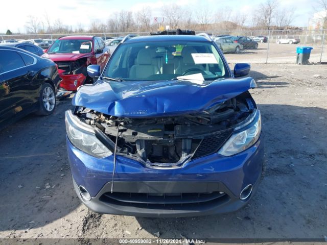 JN1BJ1CR3JW294338 Nissan Rogue Sport Sv
