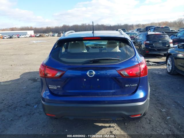 JN1BJ1CR3JW294338 Nissan Rogue Sport Sv