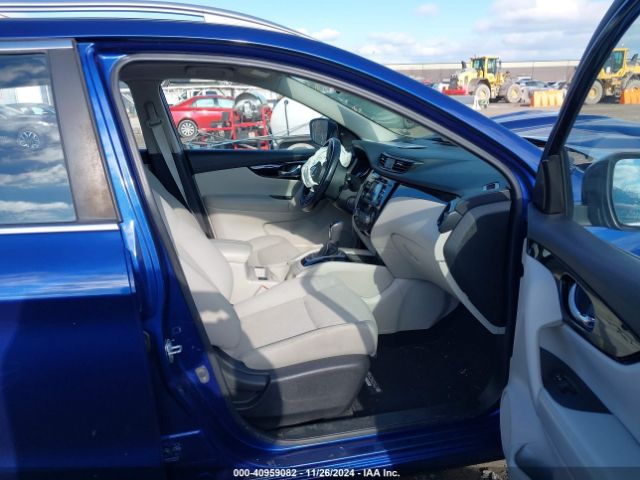 JN1BJ1CR3JW294338 Nissan Rogue Sport Sv