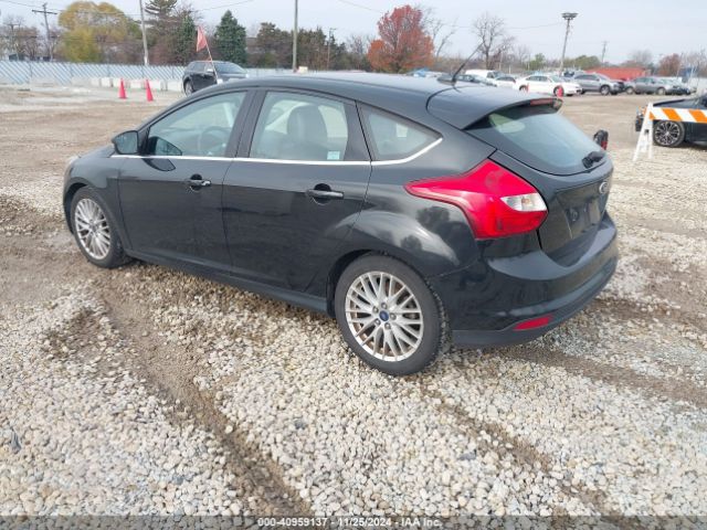 1FADP3N29EL275225 Ford Focus Titanium