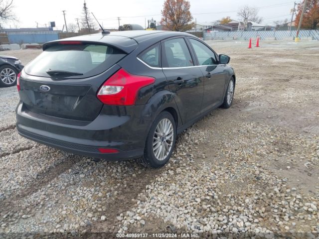 1FADP3N29EL275225 Ford Focus Titanium