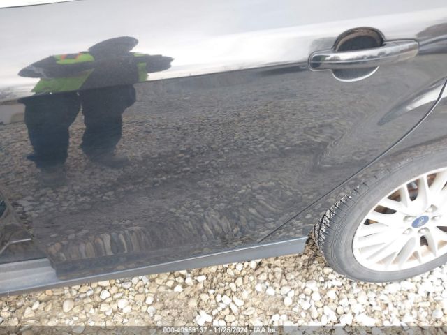 1FADP3N29EL275225 Ford Focus Titanium