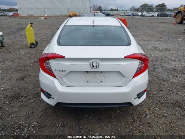Honda CIVIC EX 2018 19XFC2F75JE006564 Image 17