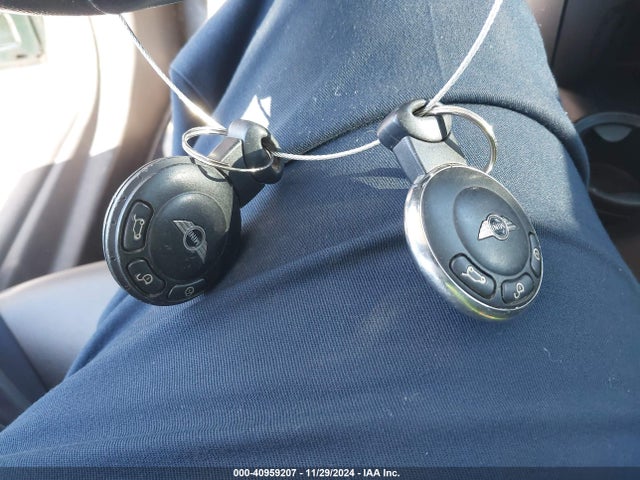 2012 MINI COOPER WMWSU3C53CT369926 Photo 10