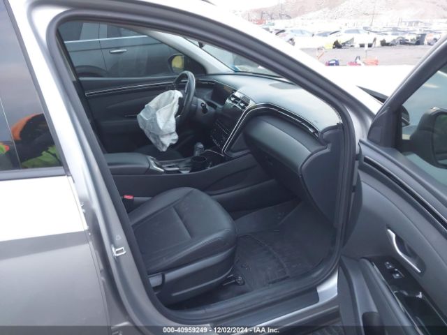 KM8JFCAE1PU201175 Hyundai Tucson Xrt