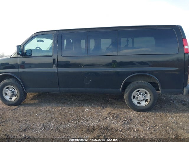 Chevrolet Express 2500 Ls 2015 1GNWGPFG6F1269083 Image 14