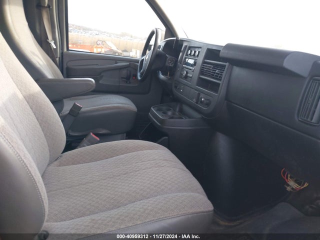 Chevrolet Express 2500 Ls 2015 1GNWGPFG6F1269083 Image 5