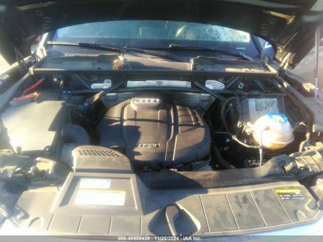 WA1BNAFY3J2006680 Audi Q5 2.0t Premium/2.0t Tech Premium